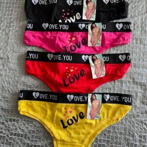 Love you set of 4 panties size XL NEW
